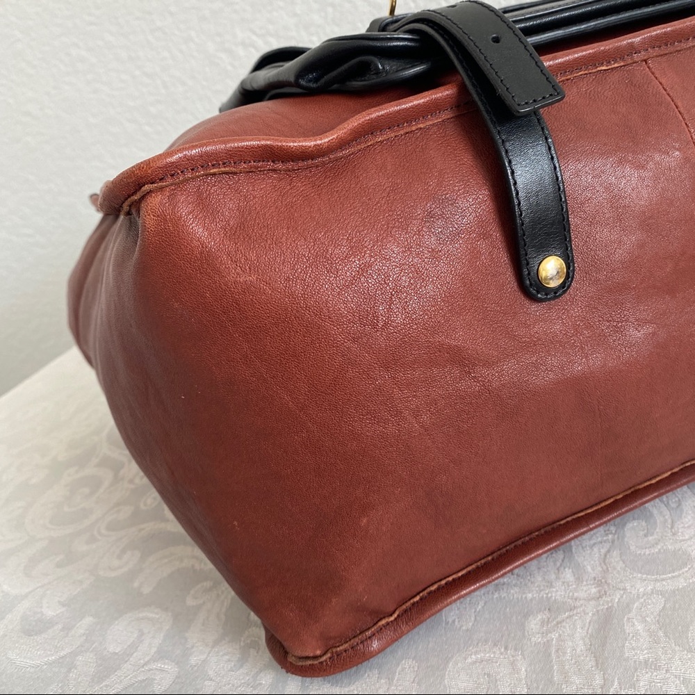Chloe front pocket shopping tote - Picture 10 of 14